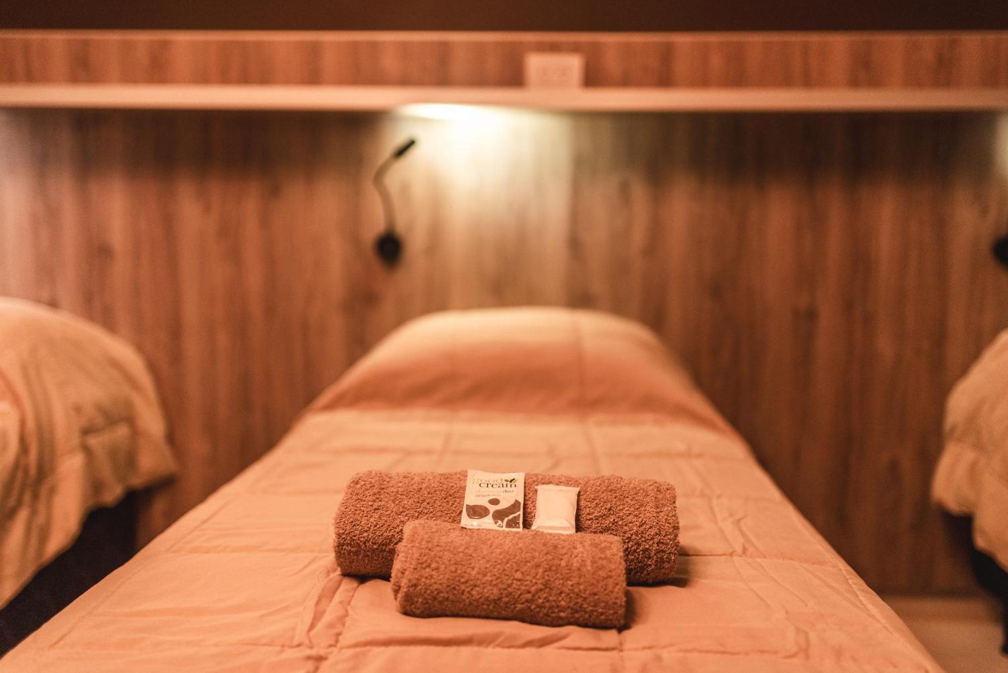 Hotel Boutique Genova Puerto Iguazu Bagian luar foto