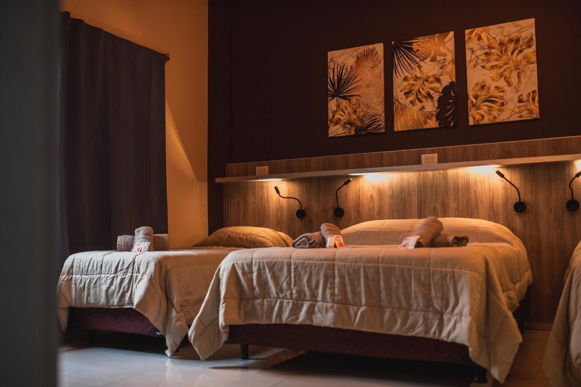 Hotel Boutique Genova Puerto Iguazu Bagian luar foto