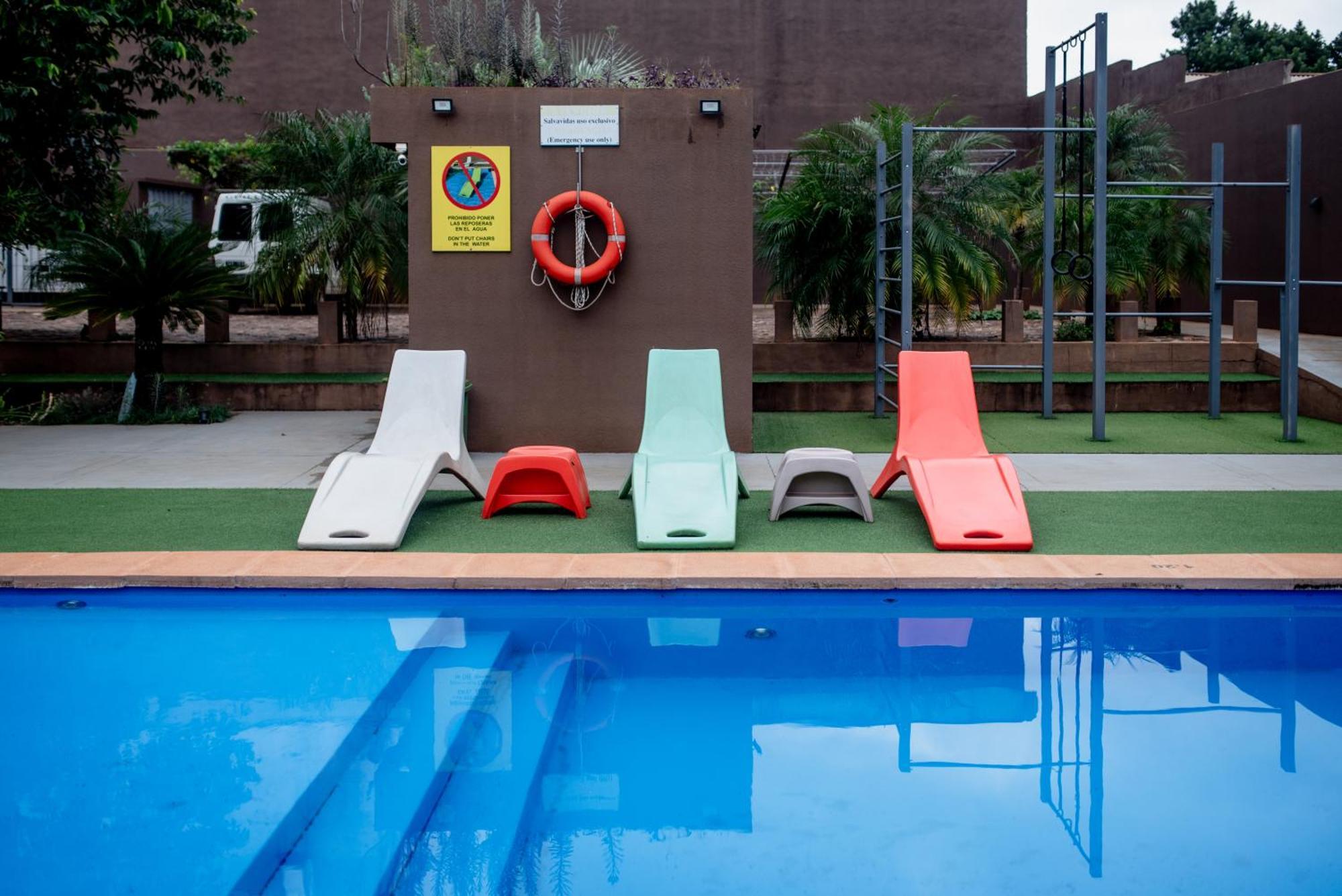 Hotel Boutique Genova Puerto Iguazu Bagian luar foto