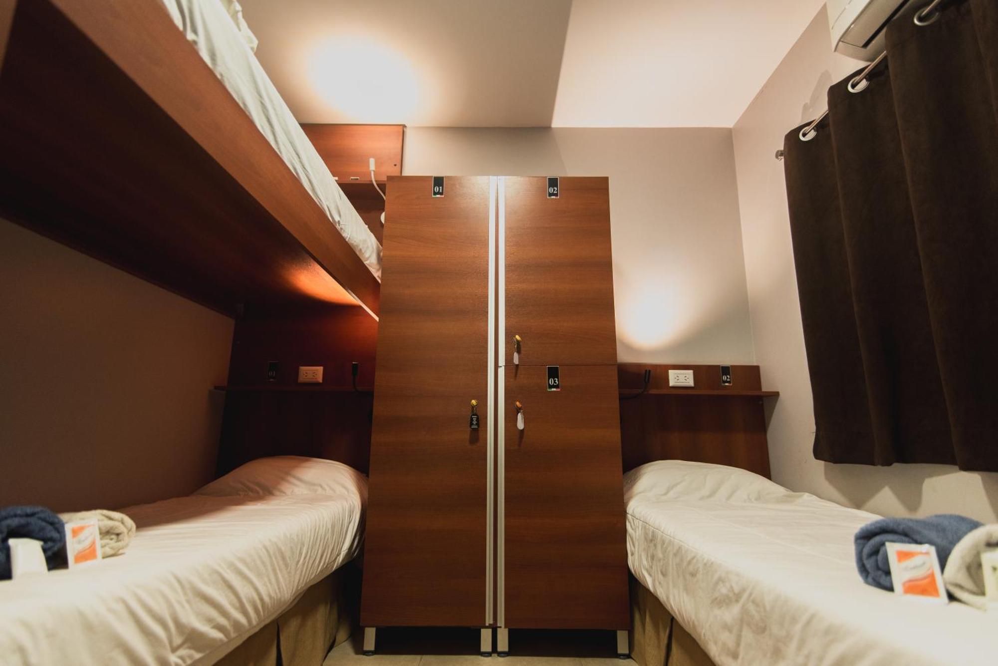 Hotel Boutique Genova Puerto Iguazu Bagian luar foto